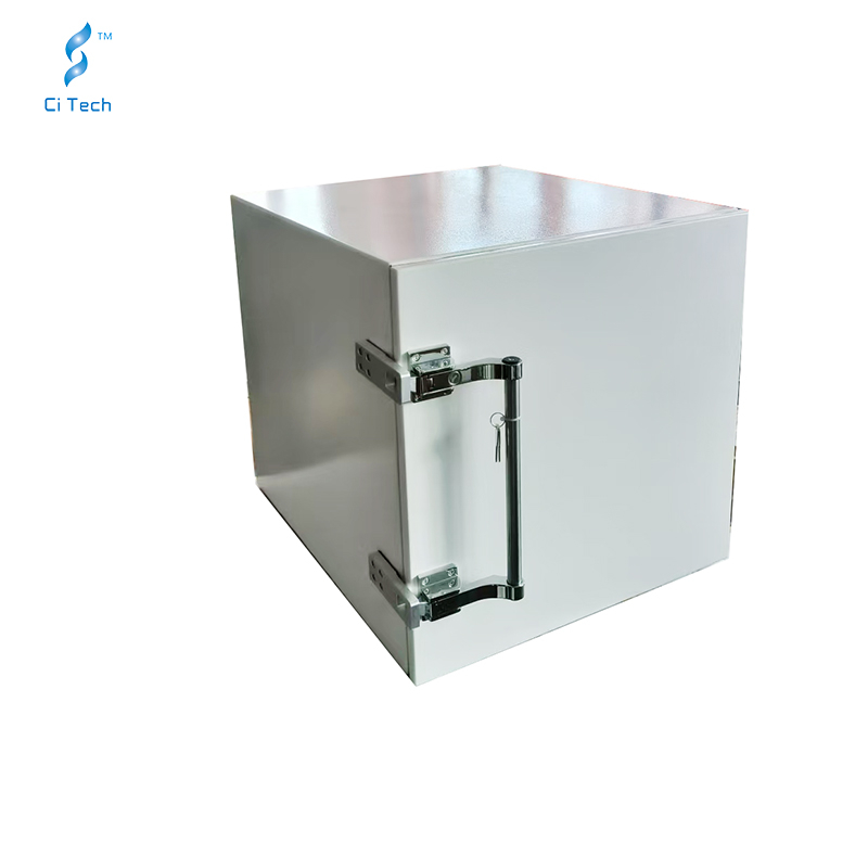 Sub-6GHz & UWB 手動屏蔽箱